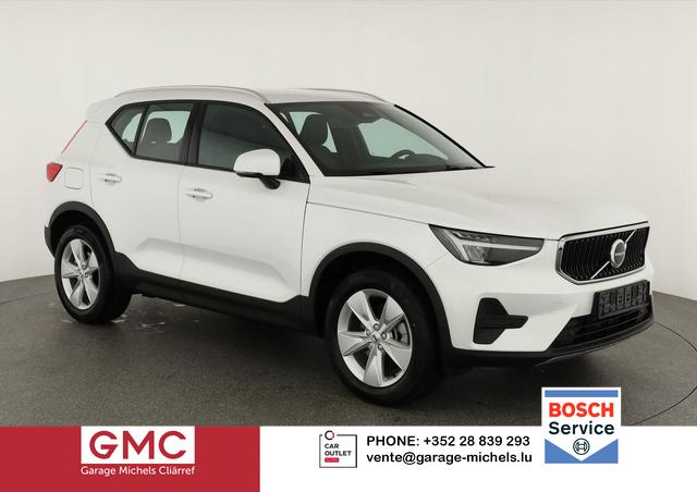 Volvo XC40 - Core 2WD B3 Mild-Hybrid Core, AHK, Navi, LED, Winter, Kamera, el. Klappe