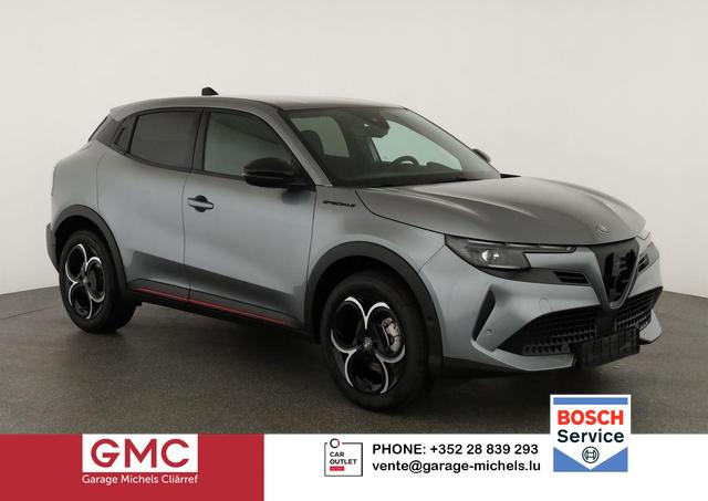 Alfa Romeo Junior - Ibrida 1.2 VGT 48V-Hybrid (100kW) Speciale Speciale, 18-Zoll, Kamera, el. Klappe, Sitzheizung