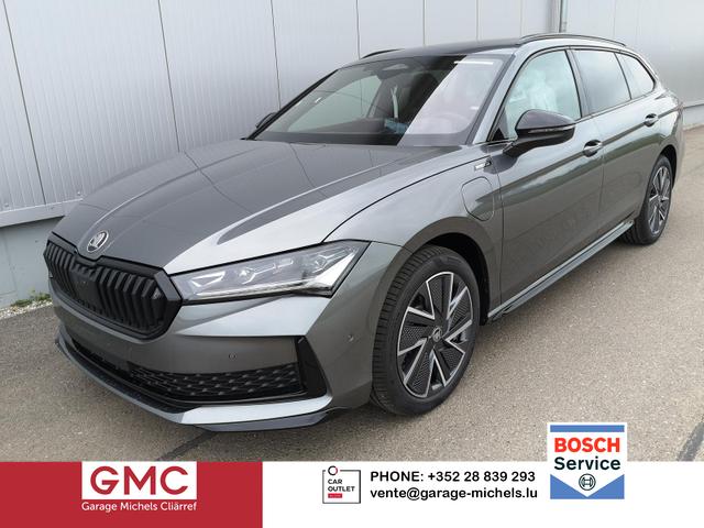 Skoda Superb Combi - 1.5 TSI iV 150 kW Sportline Kombi Head Up Pano AHK GV5