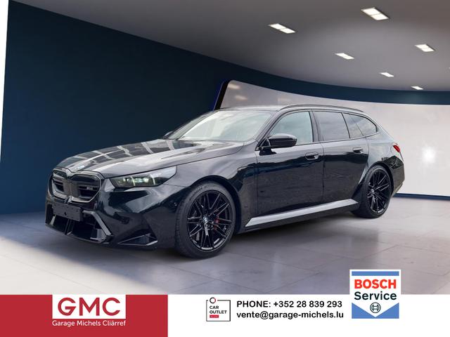 BMW M5 - Basis Touring DrivAssistPro Compound ParkPro FFC