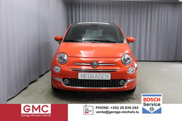 Fiat 500 - DOLCEVITA 1,0 Hybrid, Tech-Paket - Radio mit 7"-Bildschirm Navigationssystem, Multifunktionslenkrad, Lichtsensor- und Regensensor, Klimaautomatik, 15"-Leichtmetallfelgen, Getönte Seitenscheiben hinten, Parksensoren hinten uvm.