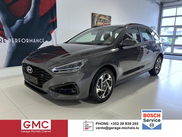 Hyundai i30 - GO 1.0 T-GDi 73 kW (100 PS) 2-Zonen-Klimaautomatik, Toter-Winkel-Assistent, Sitzheizung, Lenkradheizung, Navigationssystem, DAB, Apple CarPlay, Android Auto, Bluetooth, Digitales Cockpit, Dachreling, 16 Zoll Leichtmetallfelgen, uvm.