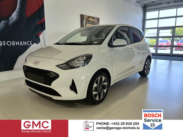 Hyundai i10 - i Line Plus 1,0 MT 49 kW (67 PS) Klimaanlage, Lenkradheizung, Sitzheizung, Höhenverstellbarer Fahrersitz, Radio, DAB, Android Auto & Apple CarPlay, Tempomat, Spurhalteassistent, Verkehrszeichenerkennung, Privacy Glass, 15 Z Leichtmetallfelgen, uvm.