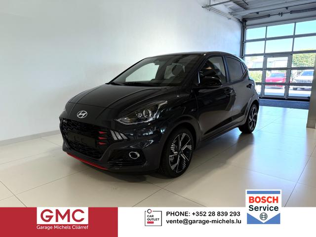 Hyundai i10 - N Line 1.0 T-GDI 66 kW (90 PS) Line-Interieur-Paket, Lenkradheizung, Sitzheizung, Klimaautomatik, Radio, DAB, Apple CarPlay, Android Auto, Navigationssystem, Rückfahrkamera, Verkehrszeichenerkennung, Tempomat, 16 Zoll Leichtmetallfelgen, uvm.