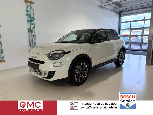 Fiat 600 - La Prima Hybrid 1.2 T3 81 kW (110 PS) DCT Klimaautomatik, Massagesitz, Sitzheizung, elektrisch verstellbarer Fahrersitz, Radio, DAB, Apple CarPlay, Android Auto, Navigationssystem, 18 Zoll Leichtmetallfelgen, uvm.