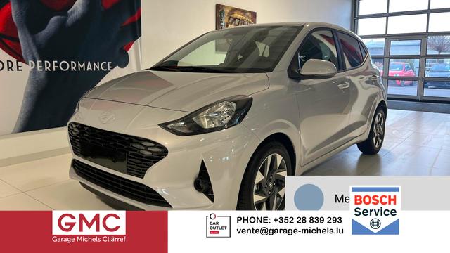 Hyundai i10 - GO+ 1.2 MT 58 kW (79 PS) Klimaautomatik, Navigationssystem, Apple CarPlay & Android Auto, Sitzheizung, Lenkradheizung, Einparkhilfe hinten, R&uuml;ckfahrkamera, Privacy Glass, 15" Leichtmetallfelgen, uvm.