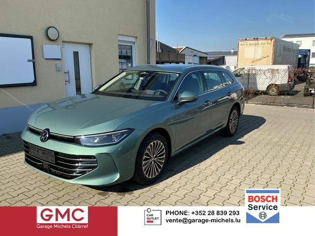 Volkswagen Passat Variant - Elegance AHK Leder MATRIX NAVI ACC Winterpaket