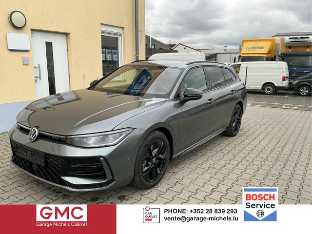 Volkswagen Passat Variant - R-Line 4WD Standh. P.-Dach Black Style P. Navi Head-UP Matrix-LED ACC