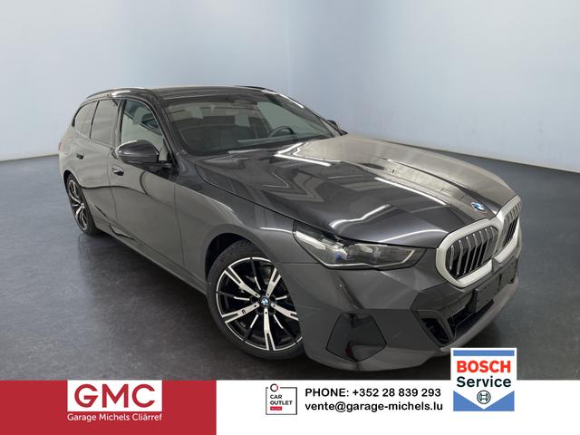 BMW 5er Touring - 520i M-Sport 190PS/140kW Steptronic +AHK +20" +MSportpaket +MSportfahrwerk +DrivingAssistantPlus +AdaptiveLED +HarmanKardon +DigitalKey +ParkAssist +Sitzhzg +WirelessCharging +Sonnenschutzverglasung +ShadowLine