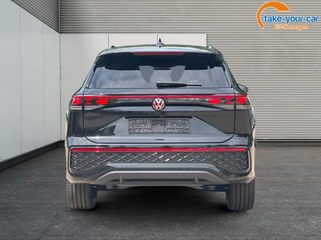 Volkswagen / Tayron / Schwarz / / / PLUG-IN+PANO+AHK+HuD+MATRIX+360 KAM+20ALU+ACC+eHK+BLACK STYLE