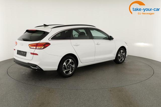Hyundai - i30 Kombi - EU-Neuwagen - Reimport