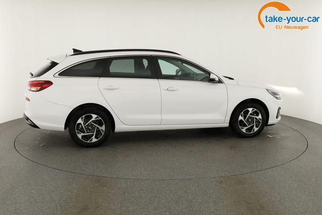 Hyundai - i30 Kombi - EU-Neuwagen - Reimport