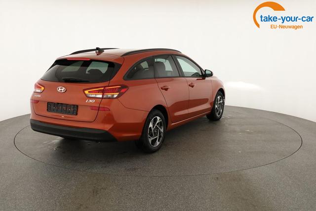 Hyundai - i30 Kombi - EU-Neuwagen - Reimport