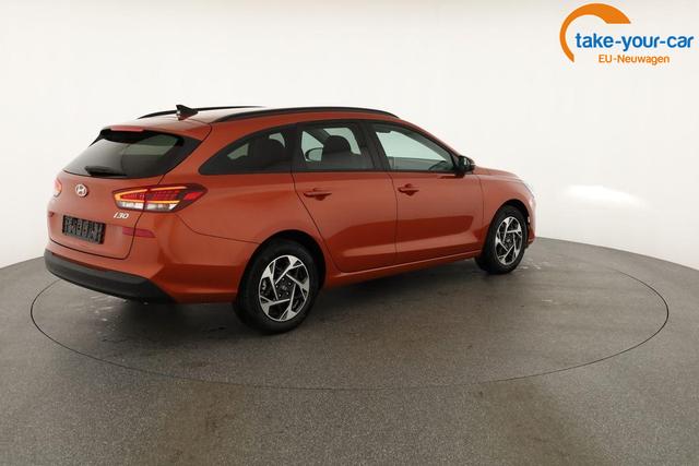 Hyundai - i30 Kombi - EU-Neuwagen - Reimport