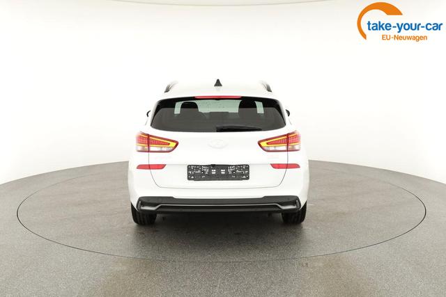 Hyundai - i30 Kombi - EU-Neuwagen - Reimport