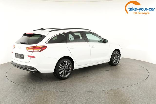 Hyundai - i30 Kombi - EU-Neuwagen - Reimport