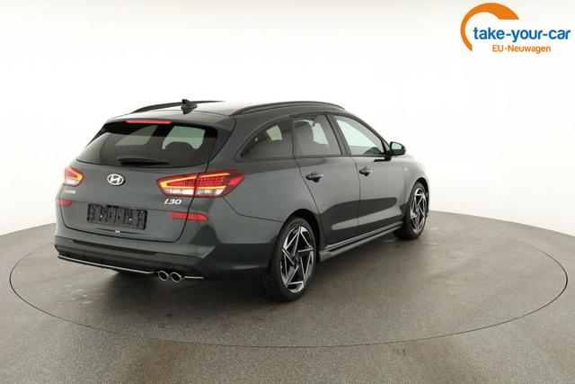 Hyundai - i30 Kombi - EU-Neuwagen - Reimport