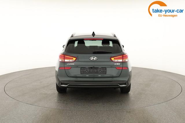 Hyundai - i30 Kombi - EU-Neuwagen - Reimport