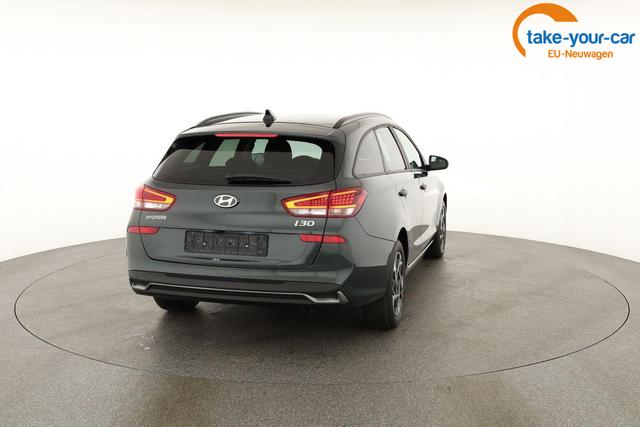 Hyundai - i30 Kombi - EU-Neuwagen - Reimport