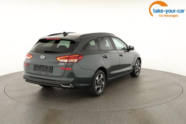Hyundai - i30 Kombi - EU-Neuwagen - Reimport