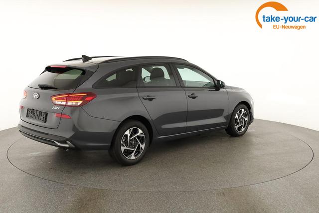 Hyundai - i30 Kombi - EU-Neuwagen - Reimport