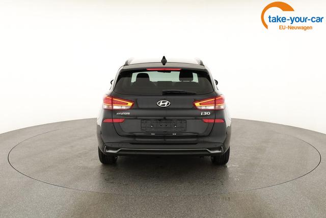 Hyundai - i30 Kombi - EU-Neuwagen - Reimport