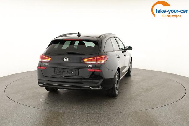 Hyundai - i30 Kombi - EU-Neuwagen - Reimport