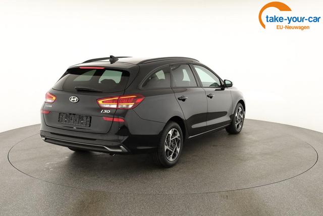 Hyundai - i30 Kombi - EU-Neuwagen - Reimport