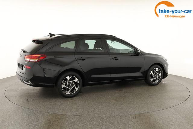 Hyundai - i30 Kombi - EU-Neuwagen - Reimport