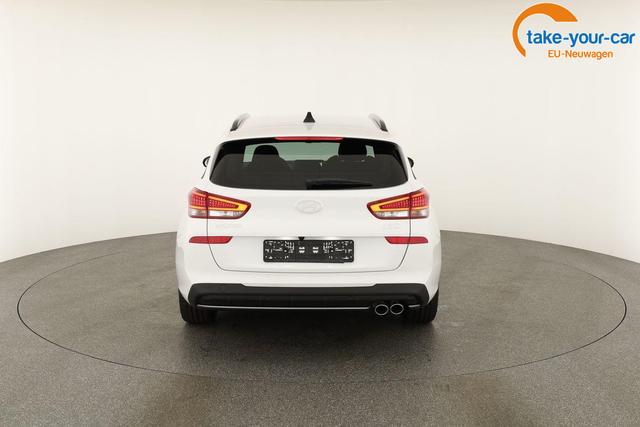 Hyundai - i30 Kombi - EU-Neuwagen - Reimport