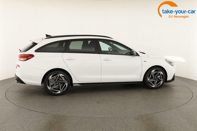 Hyundai - i30 Kombi - EU-Neuwagen - Reimport