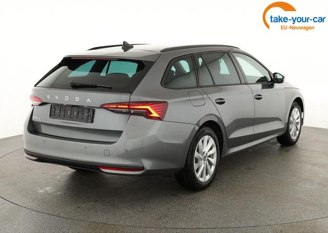 Skoda Octavia Combi 1.5 TSI 110 kW Selection Selection, AHK, LED, Side, ACC, Kamera, 17-Zoll 