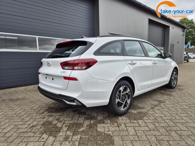 Hyundai - i30 Kombi - EU-Neuwagen - Reimport