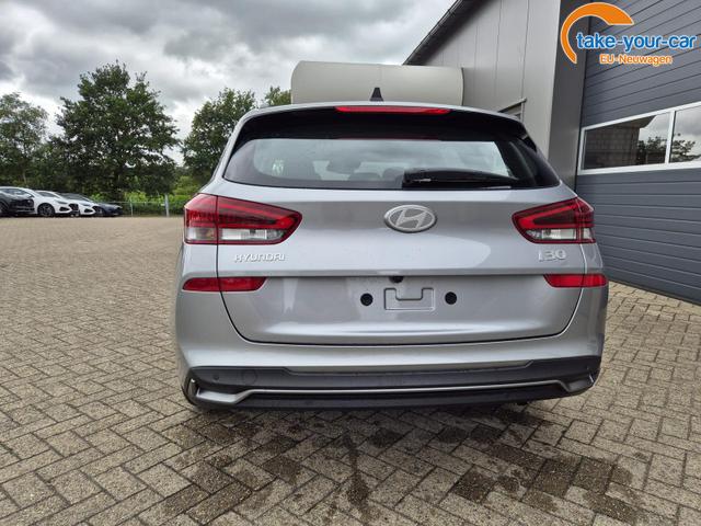 Hyundai - i30 Kombi - EU-Neuwagen - Reimport