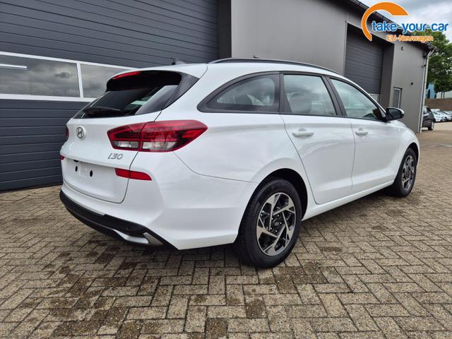 Hyundai - i30 Kombi - EU-Neuwagen - Reimport