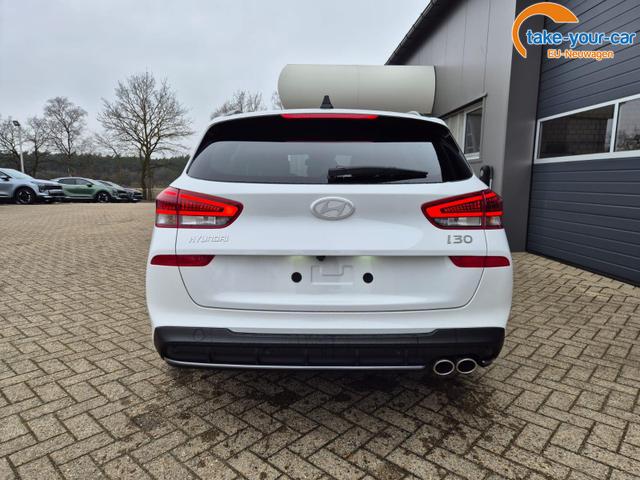 Hyundai - i30 Kombi - EU-Neuwagen - Reimport
