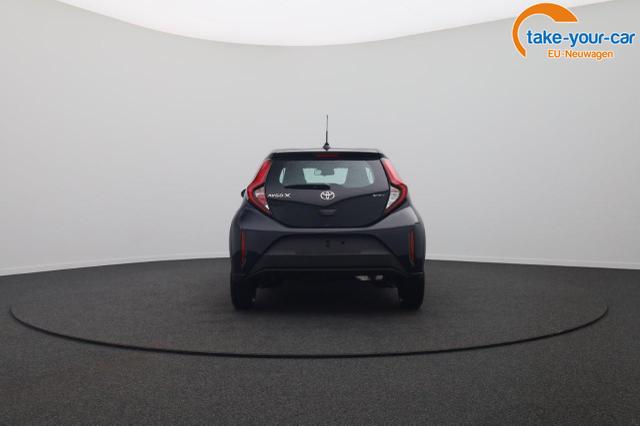 Toyota Aygo X Pure 1.5 Hybrid 116PS Automatik Sitzheizung Klimaautomatik R&uuml;ckf.Kamera AbstandsTempomat Nebelscheinw. Multifunktionslenkrad Bluetooth Touchscreen Apple CarPlay + Android Auto 2xKeyless 