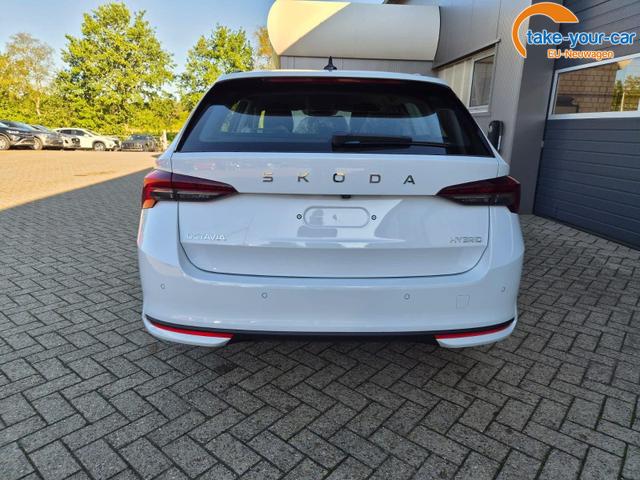 Skoda Octavia Combi 1.5 TSI 150PS m-HEV DSG Selection AHK Klimaautomatik PDC v+h R&uuml;ckf.Kamera Sitzheizung Apple CarPlay Android Auto 16"LM 