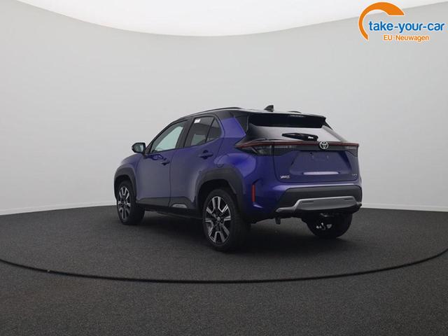 Toyota Yaris Cross 1.5-l 130PS HEV Automatik Style Matrix-LED 4xKamera elektr. Heckklappe Sitzheizung Lenkradheizung Klimaautomatik Navi Bluetooth wireless Apple CarPlay + Android Auto ACC PDC v+h 18"LM 