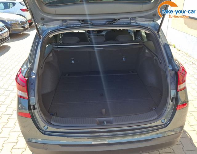Hyundai - i30 Kombi - EU-Neuwagen - Reimport