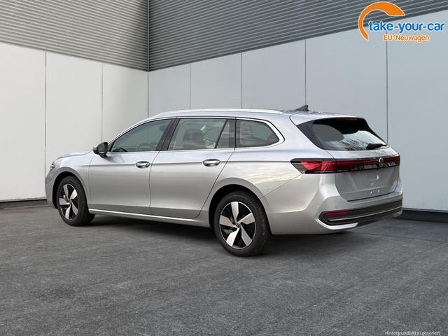 Volkswagen / Passat Variant / Silber / / / DSG+AHK+MASSAGE+NAVI+ACC+KAMERA+LED+17 ALU