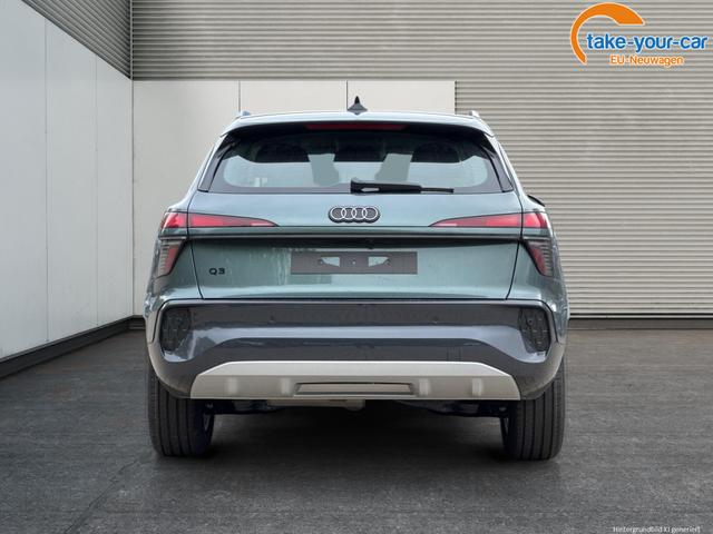 Audi / Q3 / Gr&uuml;n / / / AHK+KAMERA+NAVI+EL. HECKKL.+LED+17'LM