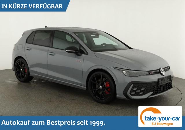 Volkswagen Golf - 2.0 TSI 195 kW GTI VIII DSG Black Style, Pano, Navi, Side, Matrix, AreaView, Winter, 19-Zoll Vorlauffahrzeug