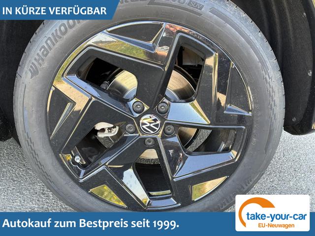 Volkswagen Tiguan - 2.0 TDI 110 kW R-Line DSG Head Up Black 360 AHK Vorlauffahrzeug