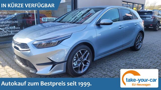 Kia Ceed - Gold 1.5 AT*LED*Navi*Shzg*Lhzg*PDC*Cam*17Zoll* Vorlauffahrzeug