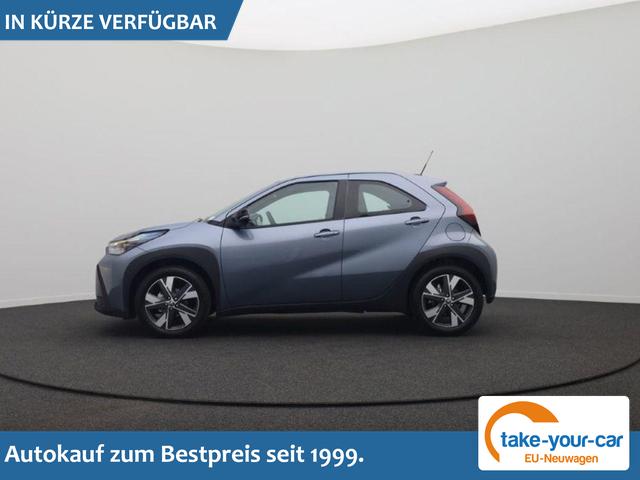 Toyota Aygo X - Pure 1.5 Hybrid 116PS Automatik Sitzheizung Klimaautomatik AbstandsTempomat Multifunktionslenkrad Radio Bluetooth Touchscreen Apple CarPlay + Android Auto Vorlauffahrzeug