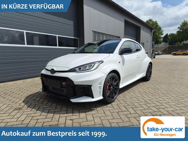 Toyota GR Yaris - 1.6 Turbo 280PS Automatik 4x4 High Performance BBS Felgen Klimaautomatik Lenkradheizung Sitzheizung JBL Premiumsound Navi Bluetooth DAB Apple CarPlay Android Auto2x Keyless R&uuml;ckf.Kamera PDC v+h ACC 18-LM Vorlauffahrzeug