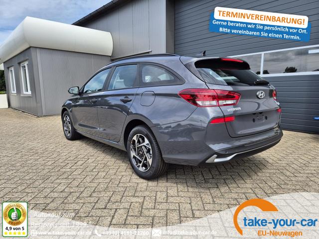 Hyundai i30 Kombi - 1.0 T-GDI 100PS Automatik AbstandsTempomat Toter-Winkel-Assistent Sitzheizung Lenkradheizung Klimaautomatik Navi 10,25"-Touchscreen DAB+ wireless Apple CarPlay + Android Auto PDC v+h Rückf.Kamera 16-LM Vorlauffahrzeug