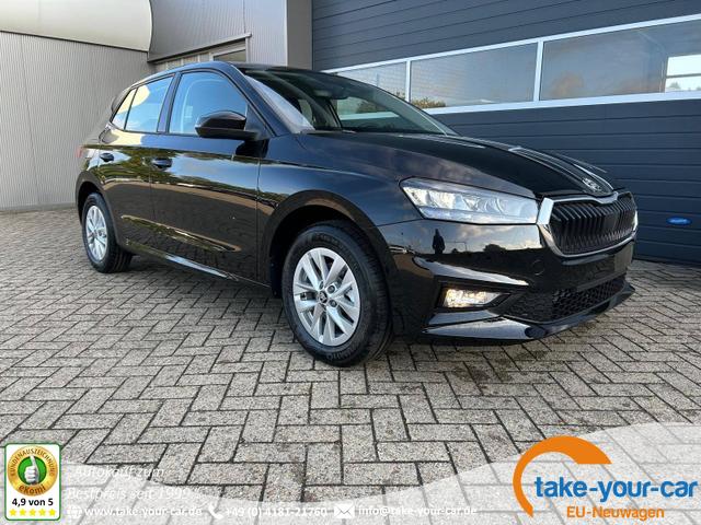 Skoda Fabia - 1.0 TSI 115PS DSG Selection 5-türig 15"LM Rückf.Kamera Parksensoren Sitzheizung Multifunktionslenkrad Klima Skoda-Radio Bluetooth Touchscreen Tempomat Nebelsch. Apple CarPlay + Android Auto Vorlauffahrzeug