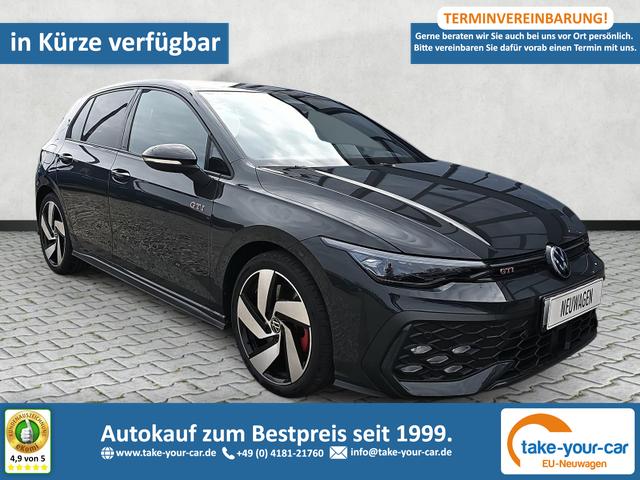 Volkswagen Golf - 2.0 TSI 195 kW GTI DSG BlackStyle IQ.Light Kamera Vorlauffahrzeug